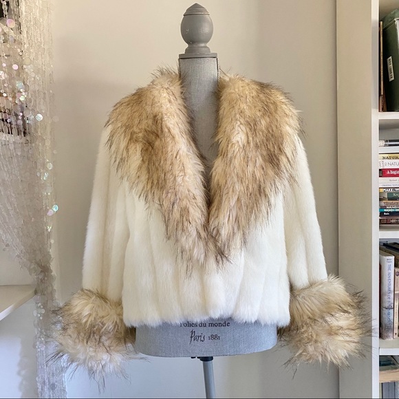 Donna Salyers' Fabulous Furs Jackets & Blazers - Donna Salyers' Fabulous Furs • Faux Fur Coat
